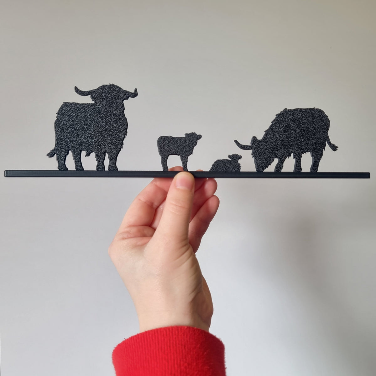 Highland Cow (Heilan Coo) Family Group
